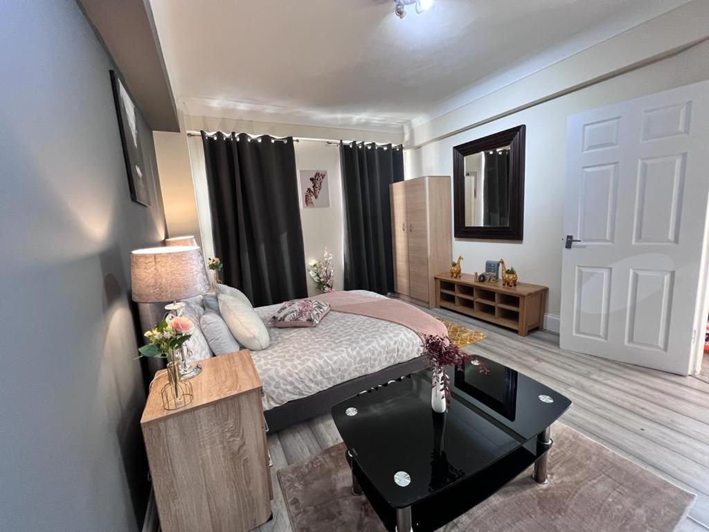Edgware Road 2 Bedroom Apartment London Ngoại thất bức ảnh
