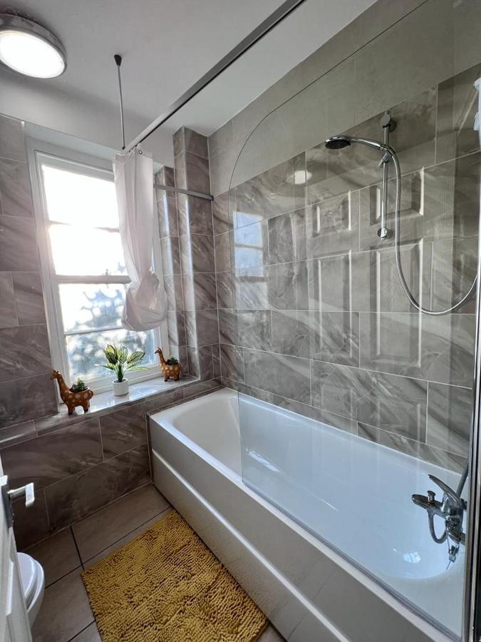 Edgware Road 2 Bedroom Apartment London Ngoại thất bức ảnh